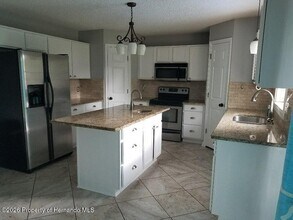 6289 Freeport Dr in Spring Hill, FL - Building Photo - Building Photo