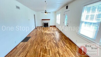 9814 E Kentucky Rd in Independence, MO - Building Photo - Building Photo