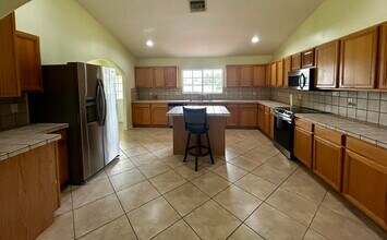 1658 SW Import Dr in Port St. Lucie, FL - Building Photo - Building Photo