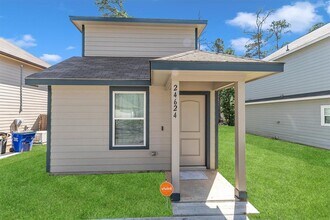 24624 Pools Creek Dr in Huntsville, TX - Building Photo - Building Photo