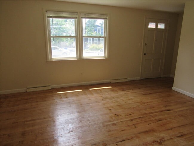 54 Golden Hill Ave in Goshen, NY - Building Photo - Building Photo