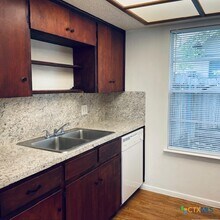 422 Chisholm Valley Dr in Round Rock, TX - Building Photo - Building Photo