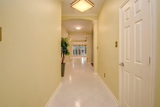 635 Avery Dr in Sugar Land, TX - Building Photo - Building Photo