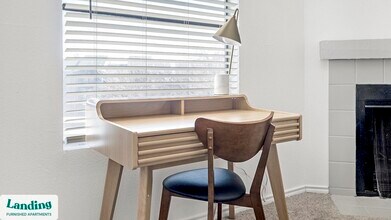 1071 Clayton Ln, Unit M1406 in Austin, TX - Building Photo - Building Photo