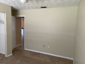 1411 Montana Ave in St. Cloud, FL - Building Photo - Building Photo