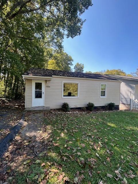 property at 1704 Seaver Rd