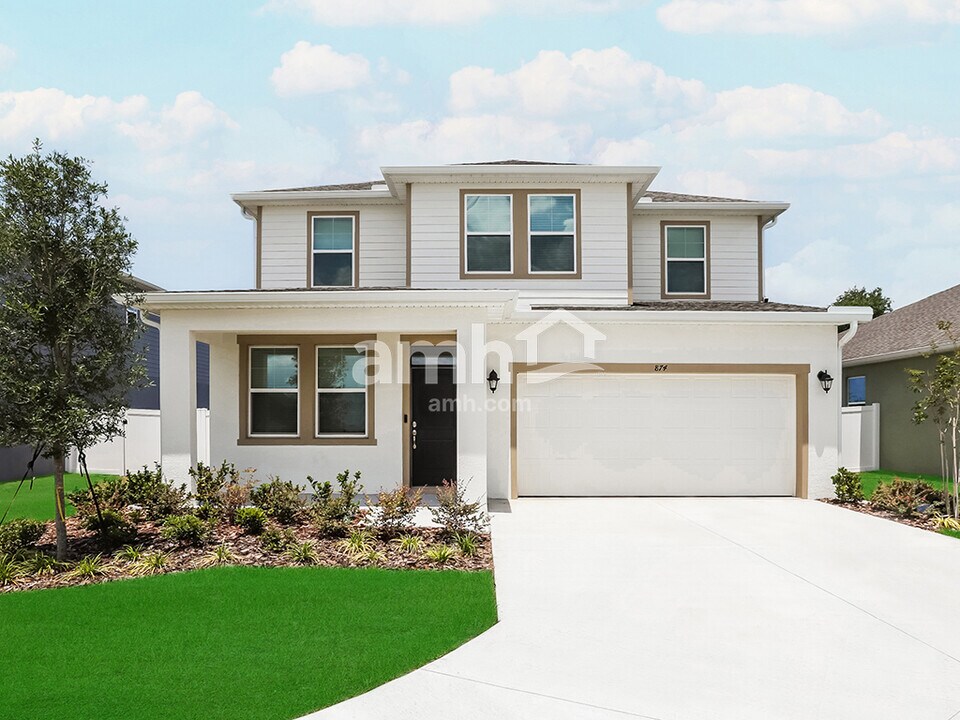 1048 Lake Trudy Dr in St. Cloud, FL - Building Photo