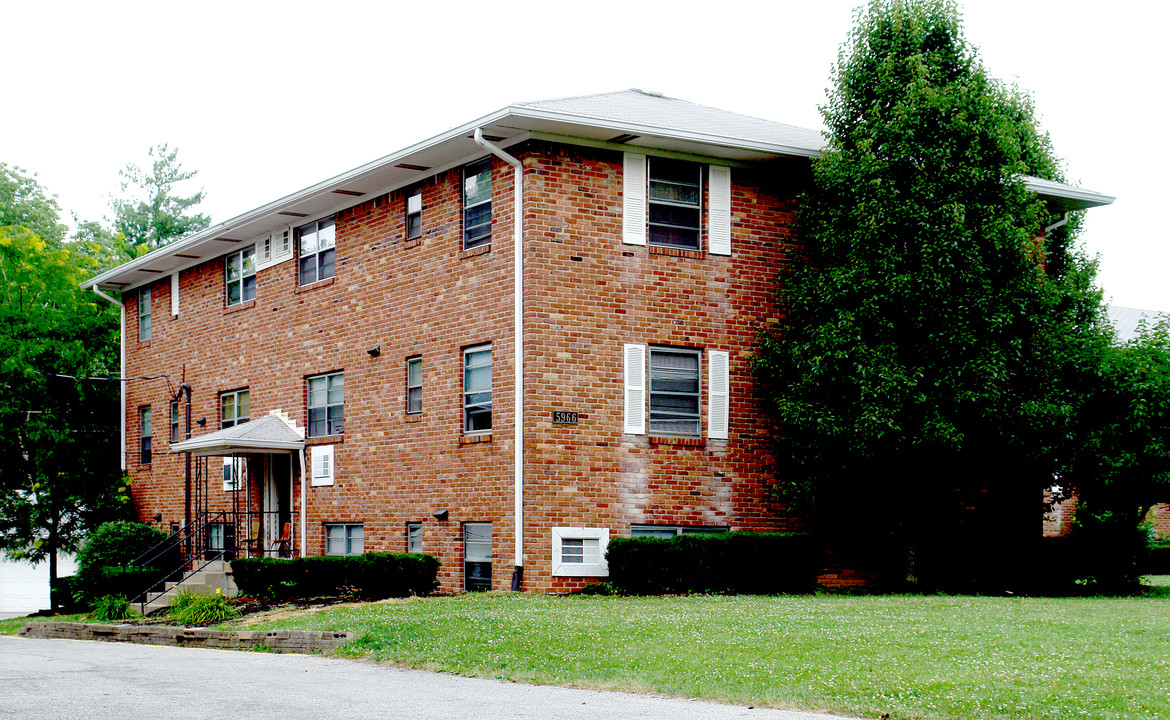 Radnor Apartments in Indianapolis, IN - Building Photo