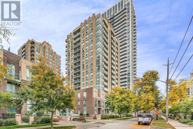 28 Olive Ave in Toronto, ON - Building Photo - Building Photo