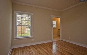 11 White Pine Dr in Black Mountain, NC - Building Photo - Building Photo