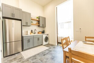3026 SW Charlestown St in Seattle, WA - Building Photo