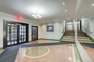 37-27 86th St in Queens, NY - Building Photo - Building Photo