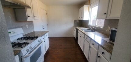 629 Lee Dr in Sacramento, CA - Building Photo - Building Photo