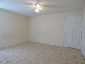 1124 Woodruff Ave-Unit -2 in Jacksonville, FL - Building Photo - Building Photo