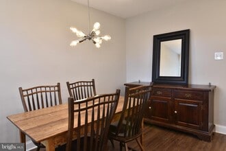 140 Denbigh Terrace in West Chester, PA - Building Photo - Building Photo