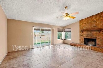 509 Tassy Ct SE in Albuquerque, NM - Foto de edificio - Building Photo
