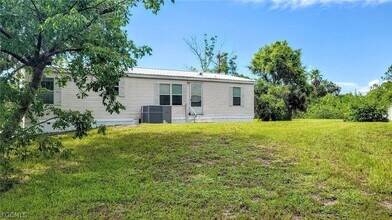 4555 Pioneer 16th St in Clewiston, FL - Building Photo - Building Photo