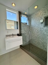 2065 Tangerine Ct in Palm Springs, CA - Building Photo - Building Photo