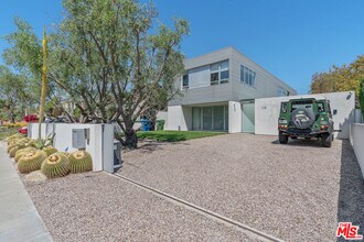 116 S Arden Blvd in Los Angeles, CA - Building Photo - Building Photo