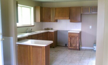 4636 Starmer Dr in Holly, MI - Building Photo - Building Photo