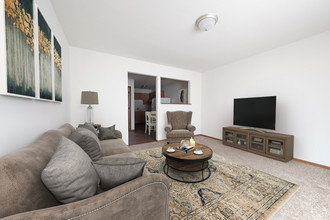 Heisel Apartments & Townhouses in Farmington, MO - Foto de edificio - Building Photo