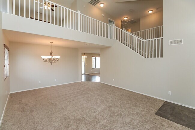 1924 W Gold Mine Way in San Tan Valley, AZ - Foto de edificio - Building Photo