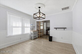 533 W 18th St in Jacksonville, FL - Building Photo - Building Photo