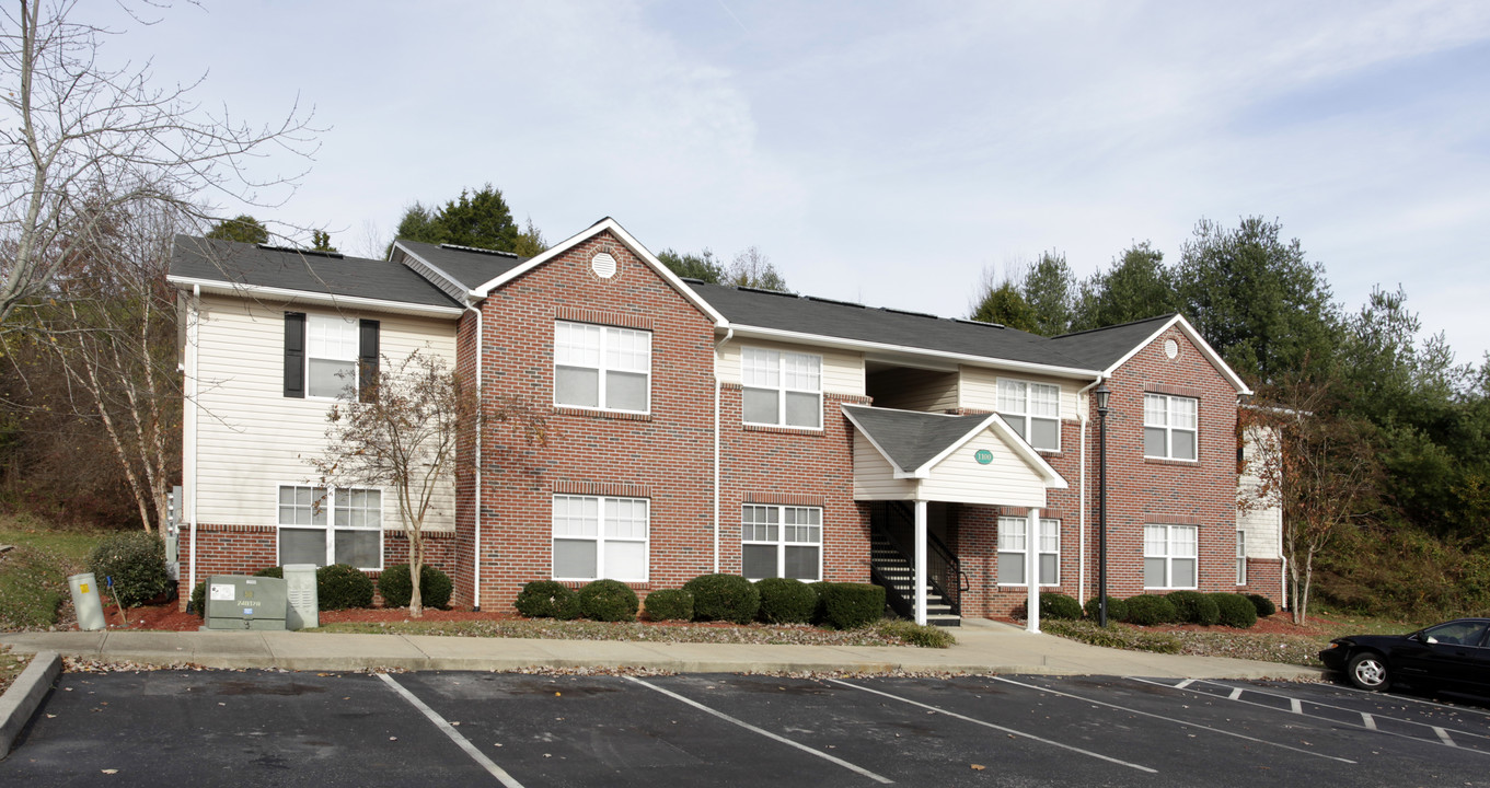 Teller Village Apartments in Oak Ridge, TN - Building Photo