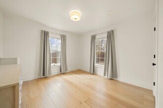 912 Mansell Ave in Austin, TX - Building Photo - Building Photo