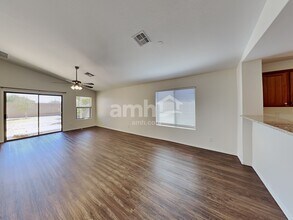 1786 W Desert Canyon Dr in San Tan Valley, AZ - Building Photo - Building Photo