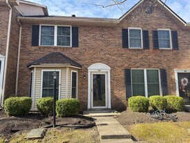 137 McMurray Cir in Nashville, TN - Building Photo