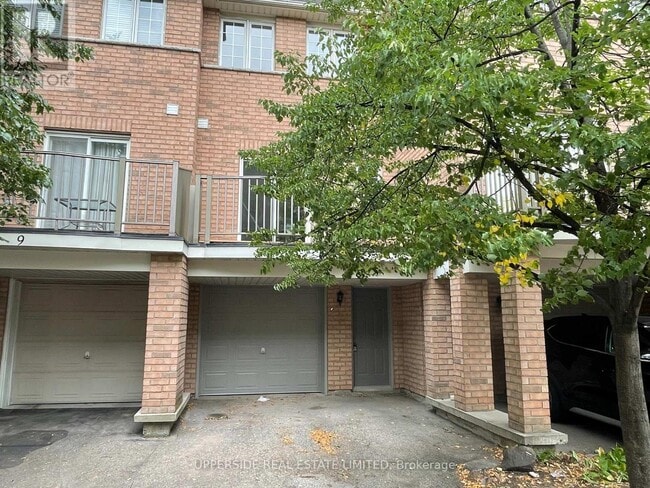 property at 23 Observatory Ln