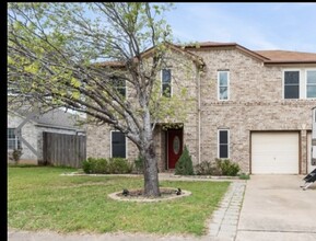 1014 Prairie Ridge Trl in Pflugerville, TX - Building Photo - Building Photo