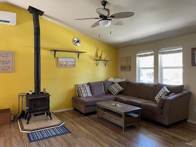 61021 Lodgepole Dr in Bend, OR - Building Photo - Building Photo