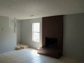 6101 Conti Ct in Austin, TX - Building Photo - Building Photo