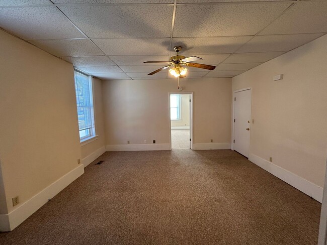 1033 Kentucky St in Quincy, IL - Building Photo - Building Photo