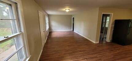 4267 Chamblee Tucker Rd in Atlanta, GA - Building Photo - Building Photo