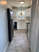 13147 Lee Ave in Stony Creek, VA - Building Photo - Building Photo