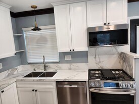 703 42nd St in San Diego, CA - Building Photo