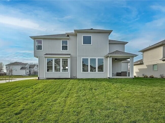 18337 Caenen St in Bucyrus, KS - Building Photo - Building Photo