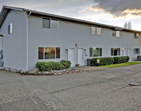 Sumner Condominiums in Sumner, WA - Foto de edificio - Building Photo