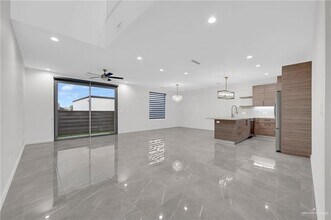 28 Sunset Dr in Mission, TX - Building Photo - Building Photo