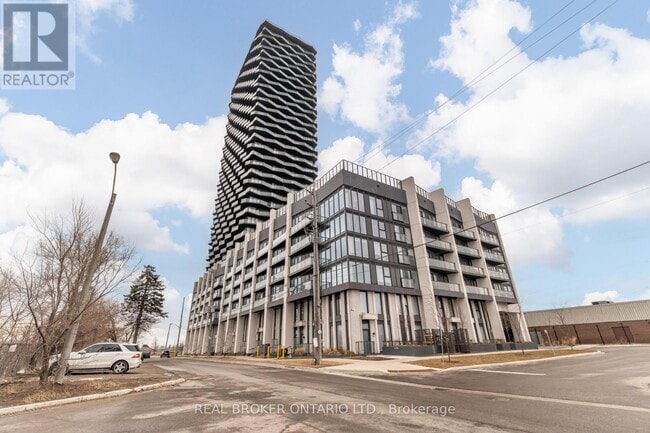 36 Zorra St in Toronto, ON - Building Photo - Building Photo