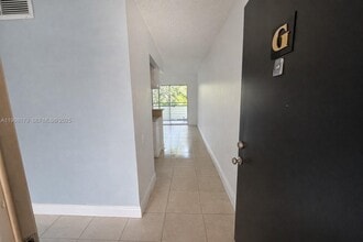 5332 NE 6th Ave in Fort Lauderdale, FL - Building Photo - Building Photo