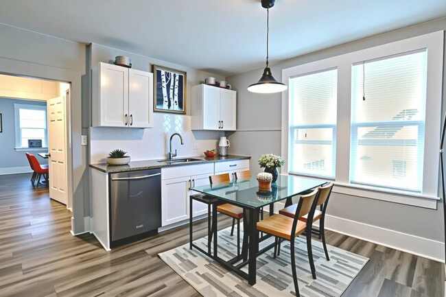 608 N Anglin St, Unit #3