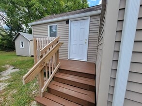 345 Cherry St in Kent, OH - Building Photo - Building Photo