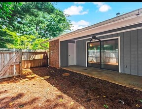 2112 Powers Ferry Trce SE in Marietta, GA - Building Photo - Building Photo