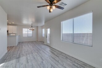 778 Easter Lily Pl in Henderson, NV - Building Photo - Building Photo