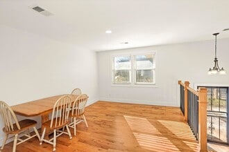 312 Paragon Mills Rd, Unit 7 in Nashville, TN - Foto de edificio - Building Photo