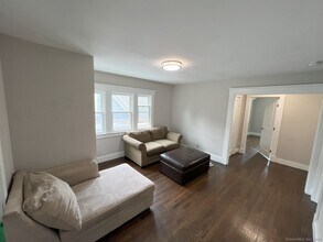 43 Pendleton St in New Haven, CT - Building Photo - Building Photo